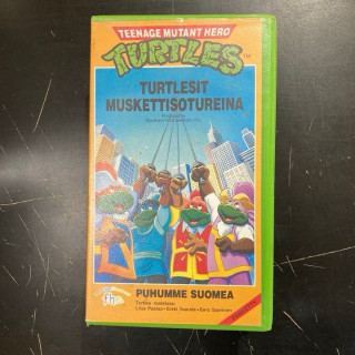 Teenage Mutant Hero Turtles 4 - Turtlesit muskettisotureina VHS (VG+/VG+) -animaatio-